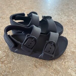 Toddler sandals